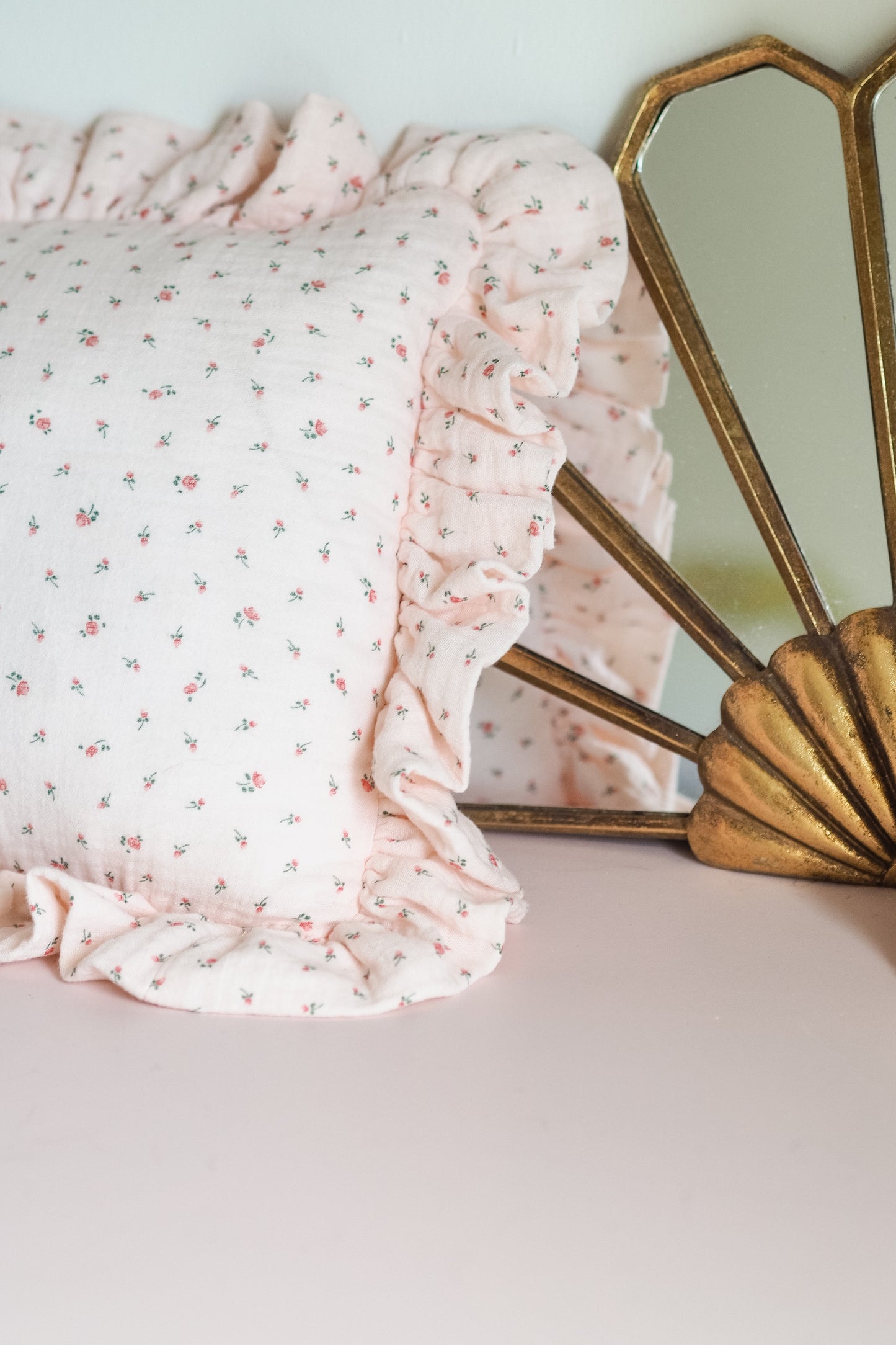 Coussin Baby pink roses