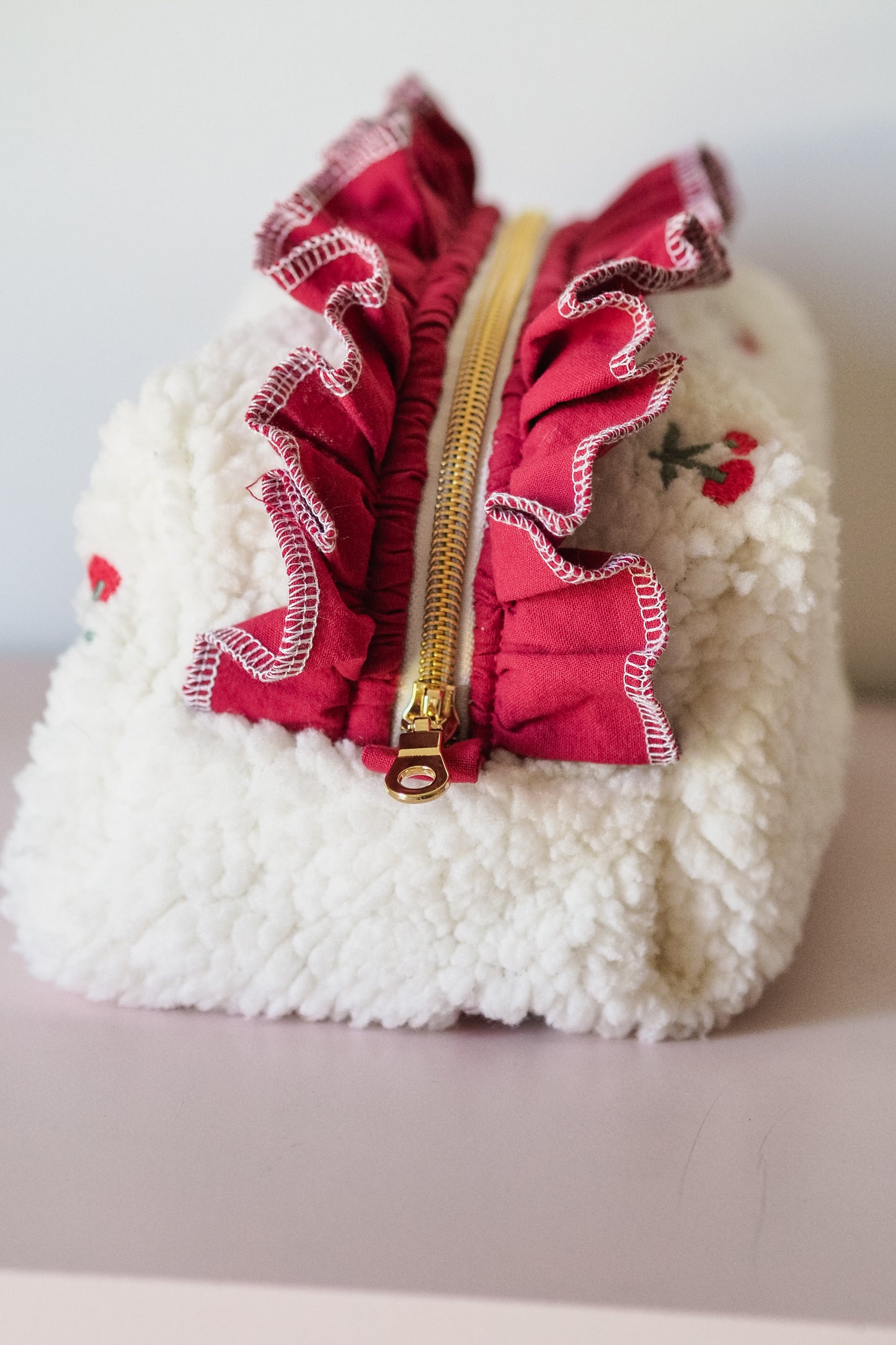 Trousse nuage de cerise avec volant