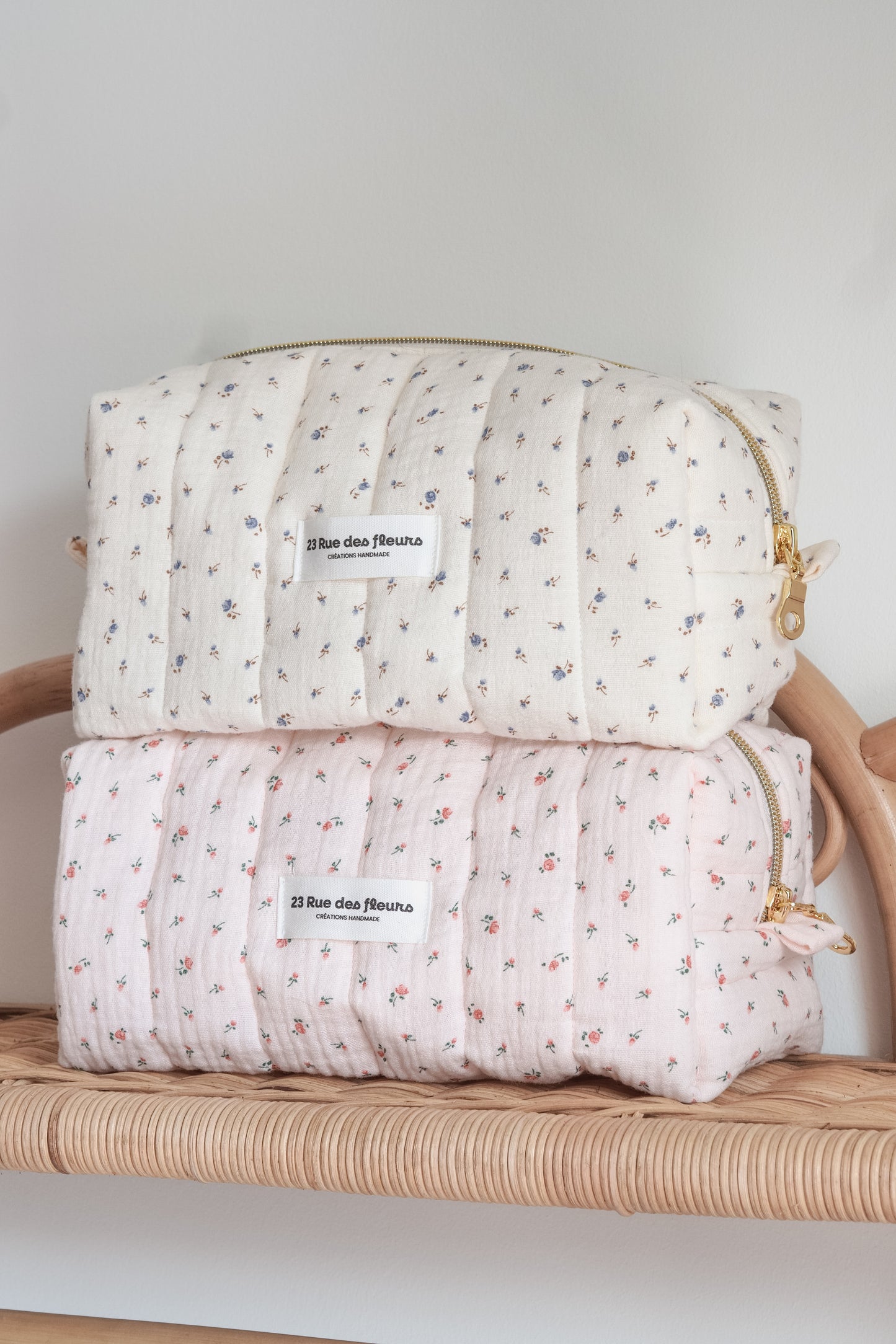 Trousse baby blue flower