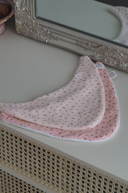 Bavoir banana baby pink roses gaze de coton