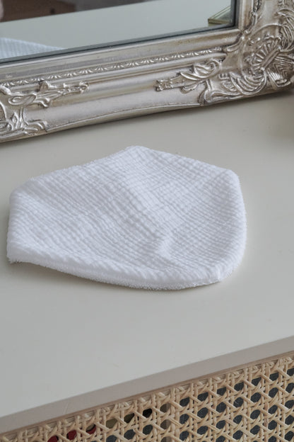 Bavoir bandana blanc