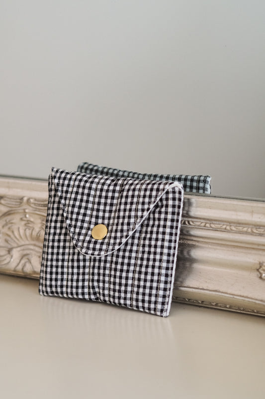 Pochette enveloppe Vichy noir