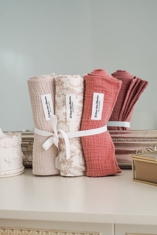 Lange en double gaze terre de rose