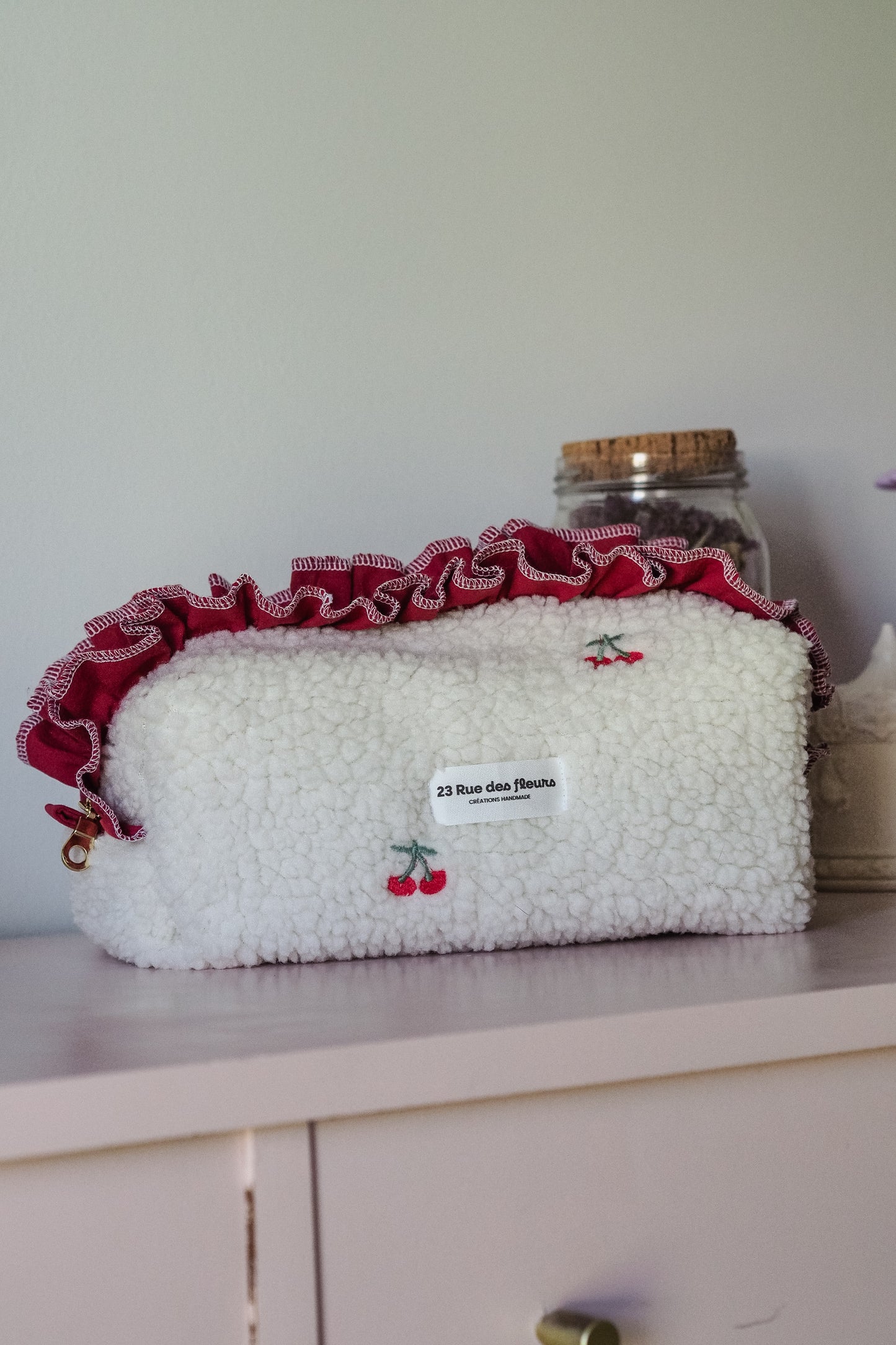 Trousse nuage de cerise avec volant